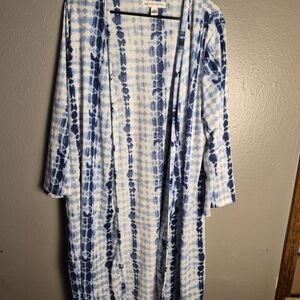 New York Laundry Blue and White Cardigan